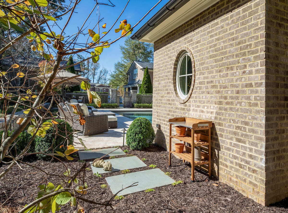 Custom-designed outdoor living space and landscaping in Atlanta by Silver Oak Remodeling